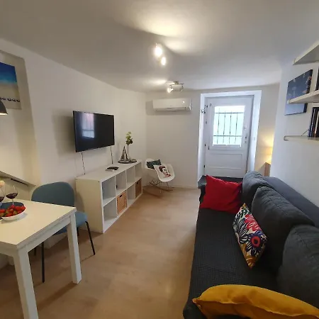 Korado Studio Apartment Vrsar Exterior photo